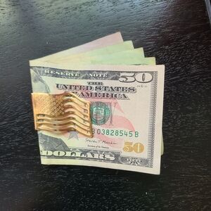 Gold Avon America Flag Money Clip